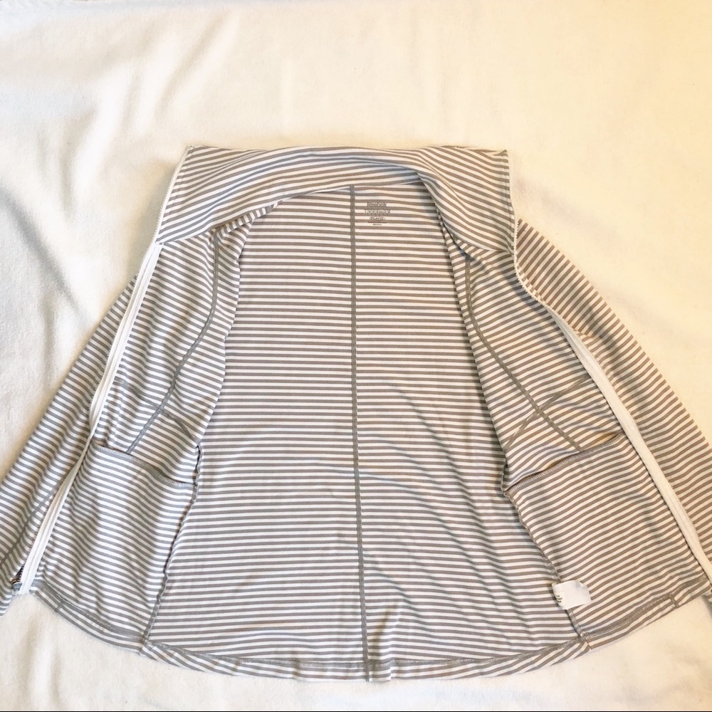 Reebok Grey White Striped Full Zip Athletic Jacket, size Large - Picture 12 of 16